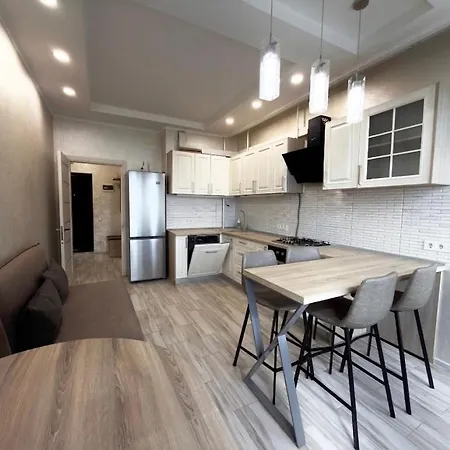жк монблан 63 Apartment Odesa